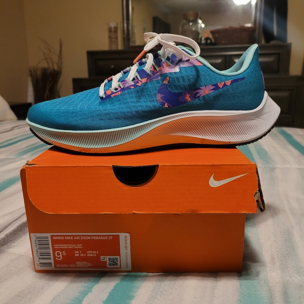 Nike (tropical and rare)